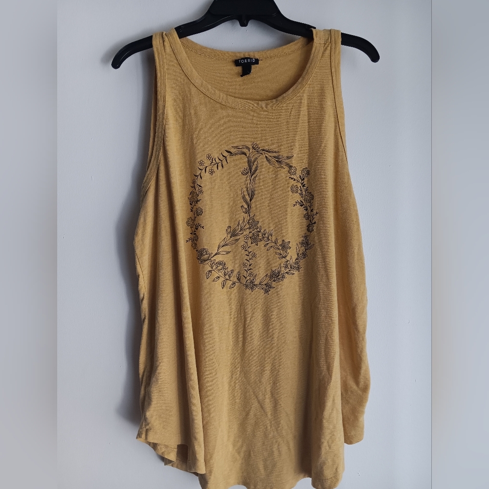 💛Torrid Mustard Graphic Tank Top
